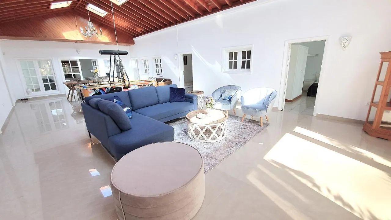 Stunning Sea View Villa With 6 Bedrooms & Heated Pool - Villa Renaissance Playa Blanca